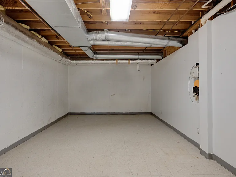 5795 Dovnick Dr — Photo 70