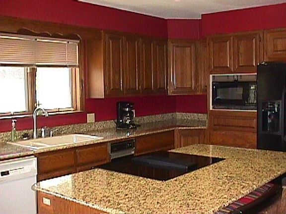 3rd image of 42 Dunkeld Dr