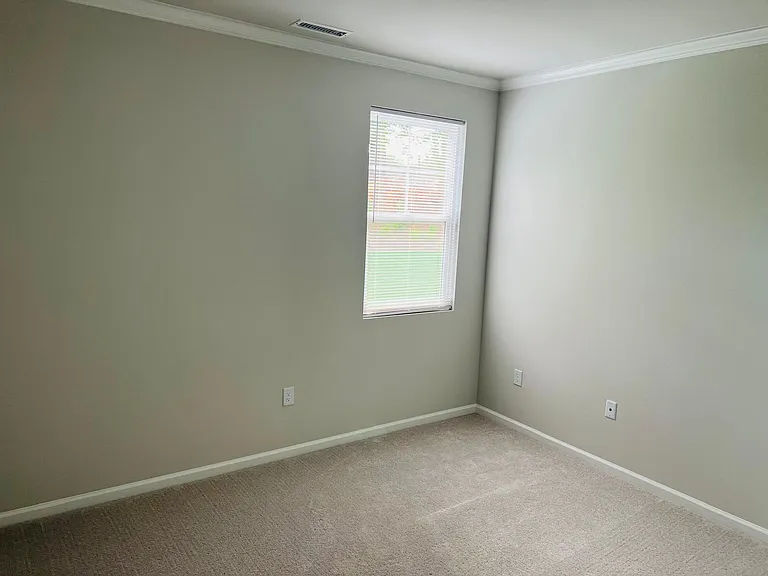 1009 Aberleigh Ln — Photo 15
