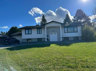 7 Kerry Cres, Ottawa, ON K2E 5V7