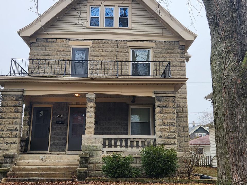 1st image of 1528 S 75th St #1528