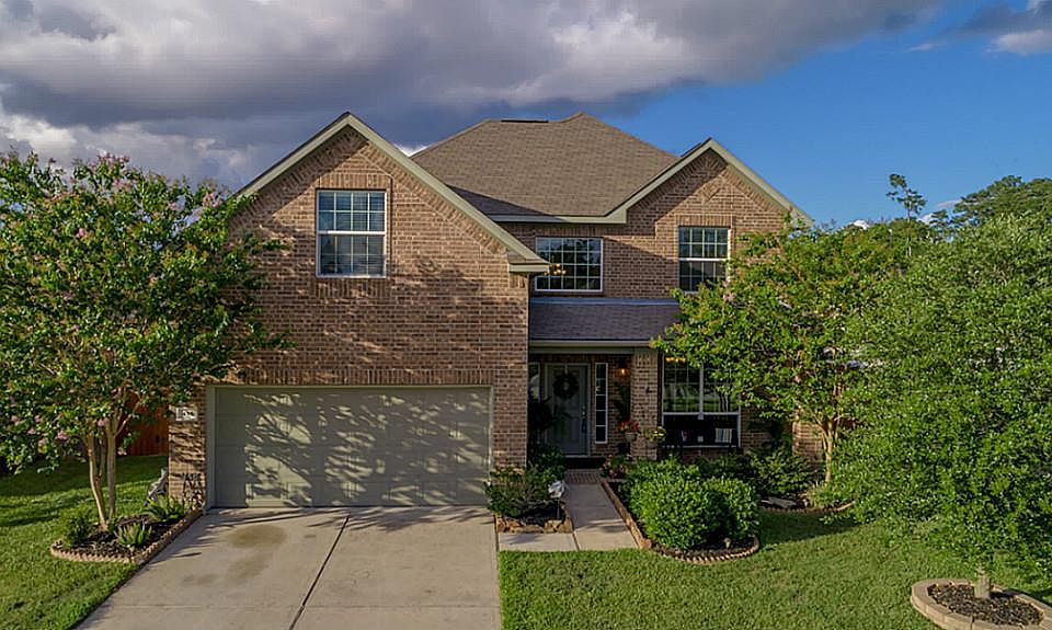 1st image of 455 Woodhaven Forest Dr