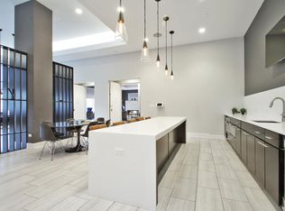 Midtown Square Apartments, Glenview, IL 60025
