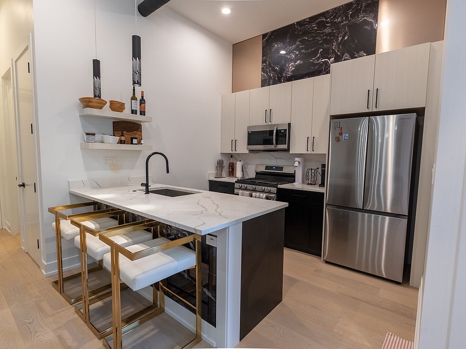 1st image of 77 W Chestnut St #3B