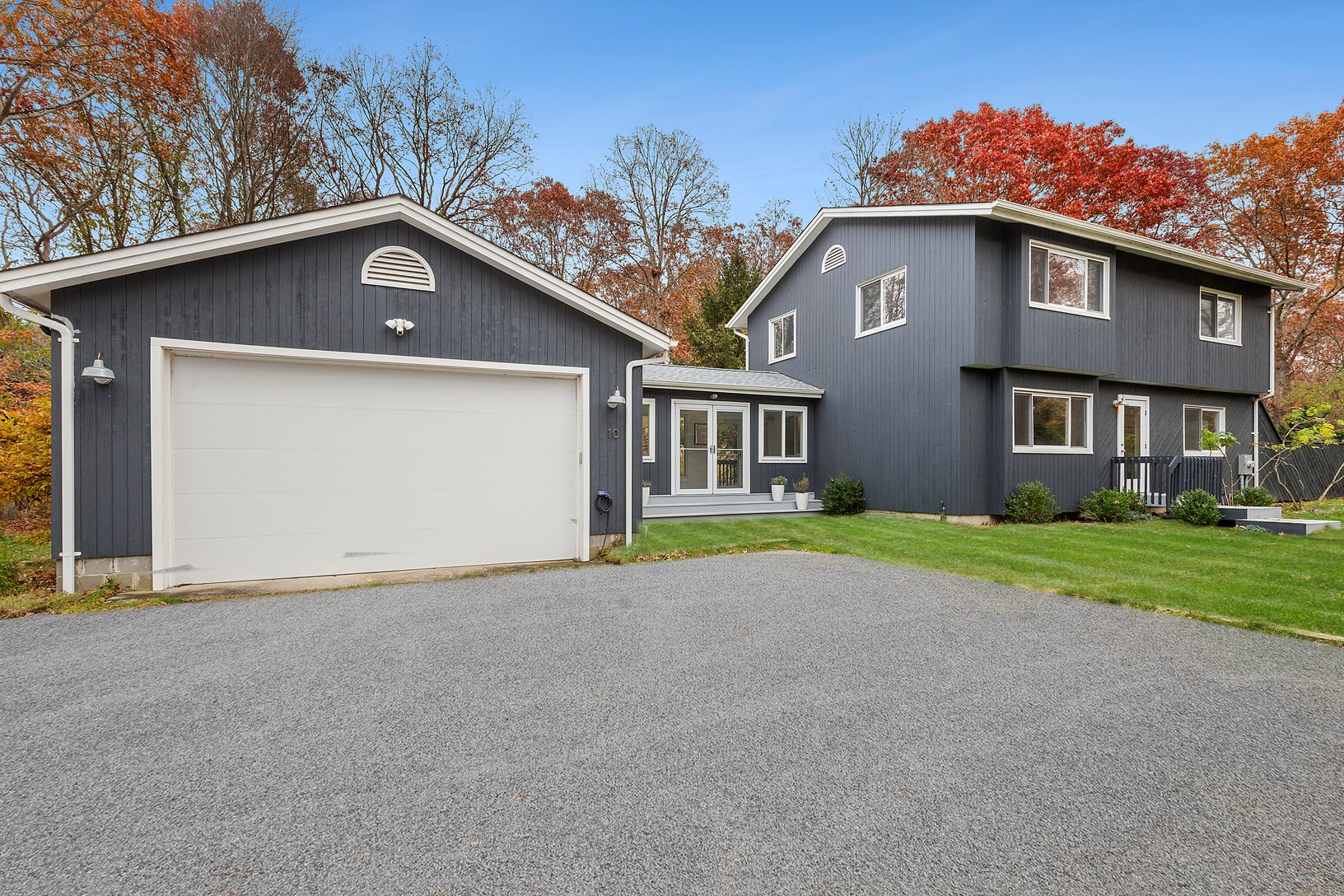  Front with 2 car Garage 