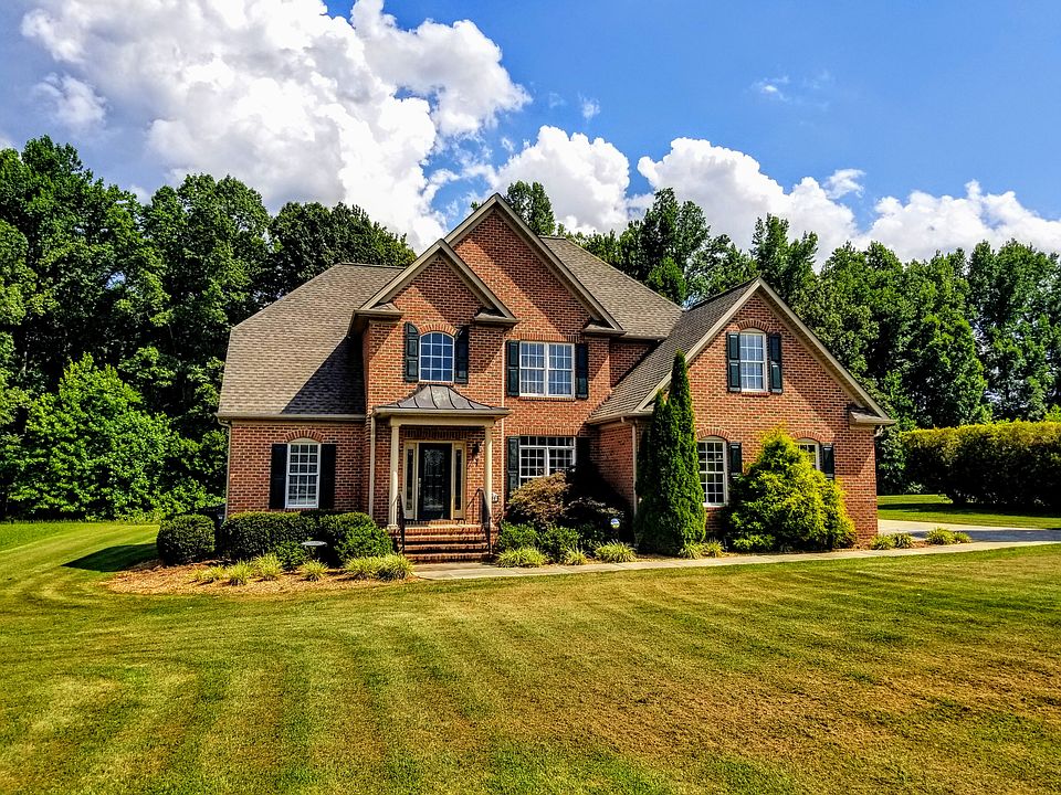1st image of 2951 Mattie Florence Dr