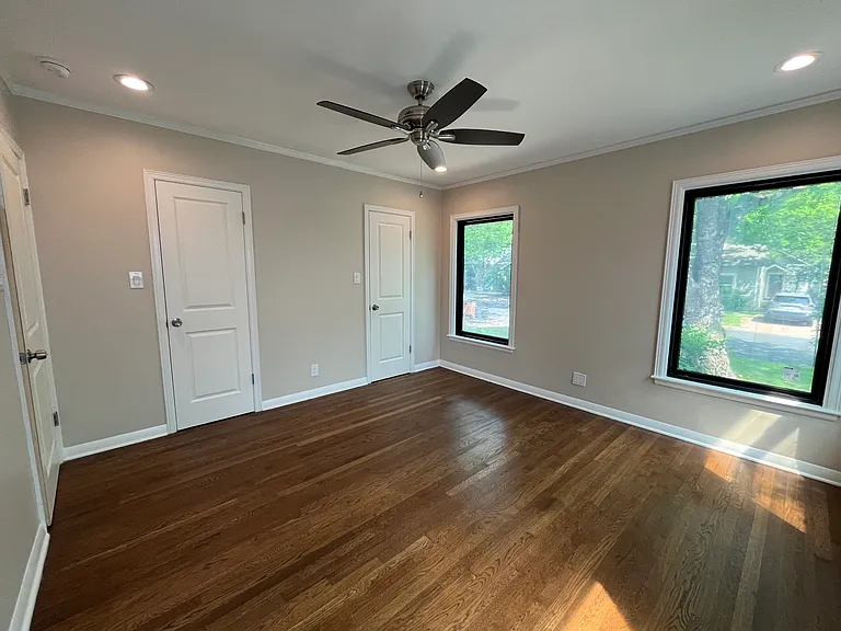 4412 Bellvue Ave — Photo 11