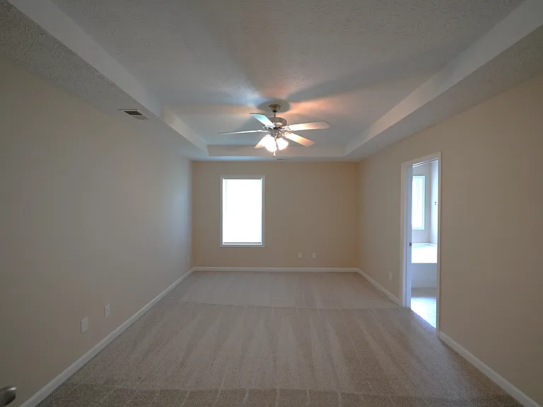 138 Alton Cir — Photo 10