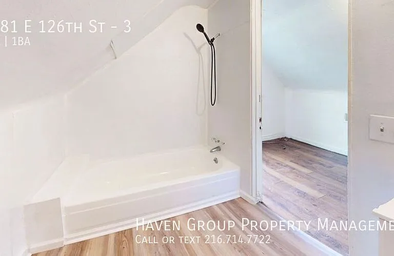 2681 E 126th St #3 — Photo 9