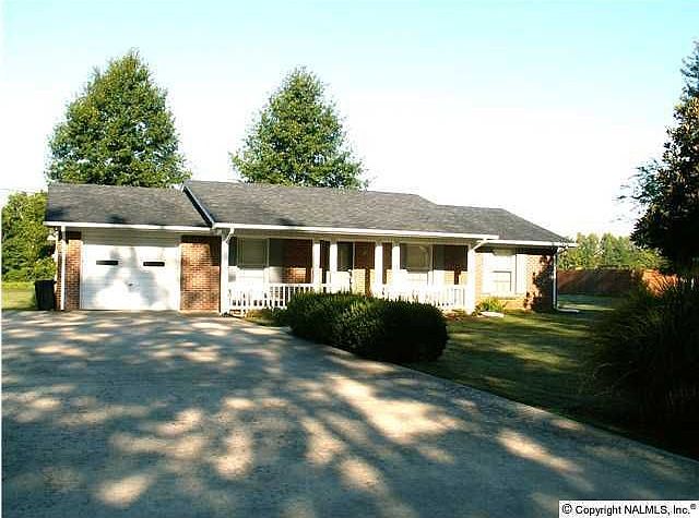 2nd image of 15645 Gordon Rd