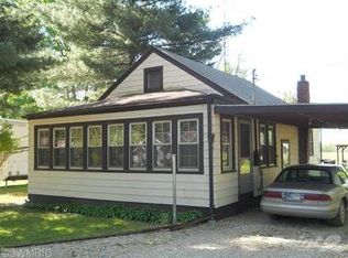 48305 Hill Dr, Decatur, MI 49045