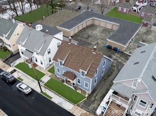 30-32 Orange St, Waltham, MA 02453