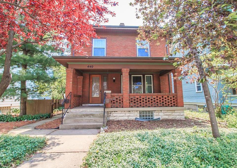 1st image of 440 Irving Ave