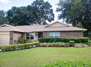 907 Mook St, Brandon, FL 33510