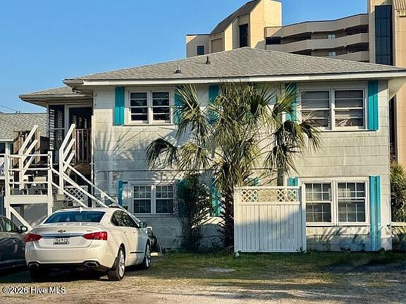 2nd image of 515 Hillside Drive S