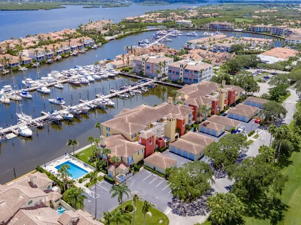 5540 N Harbor Village Dr APT 204, Vero Beach, FL 32967