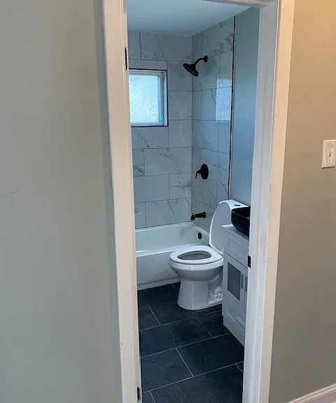 Renovated Full Bathroom
