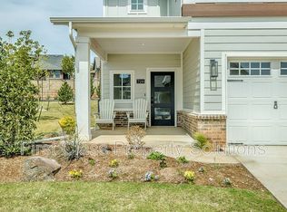 728 Harbor Town Dr, Edmond, OK 73034