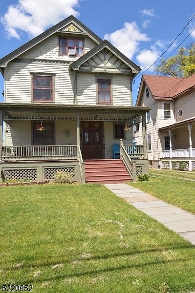 1st image of 39 Grandview Ave