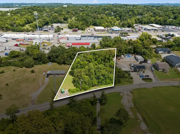 274 Rockland Rd Lot 1, Hendersonville, TN 37075