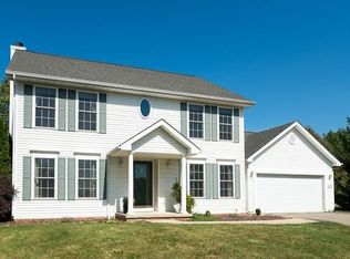 4174 Glen Eagles Ct, Ann Arbor, MI 48103