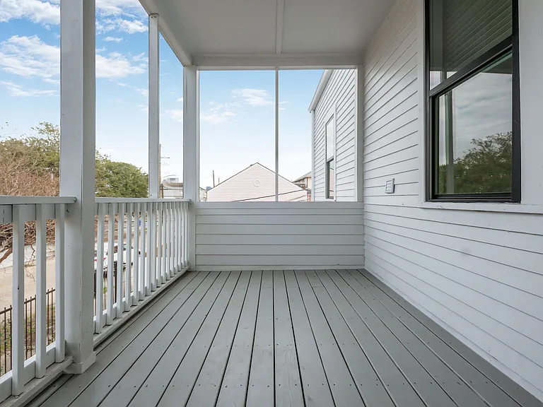 3318 S Saratoga St #202 — Photo 4