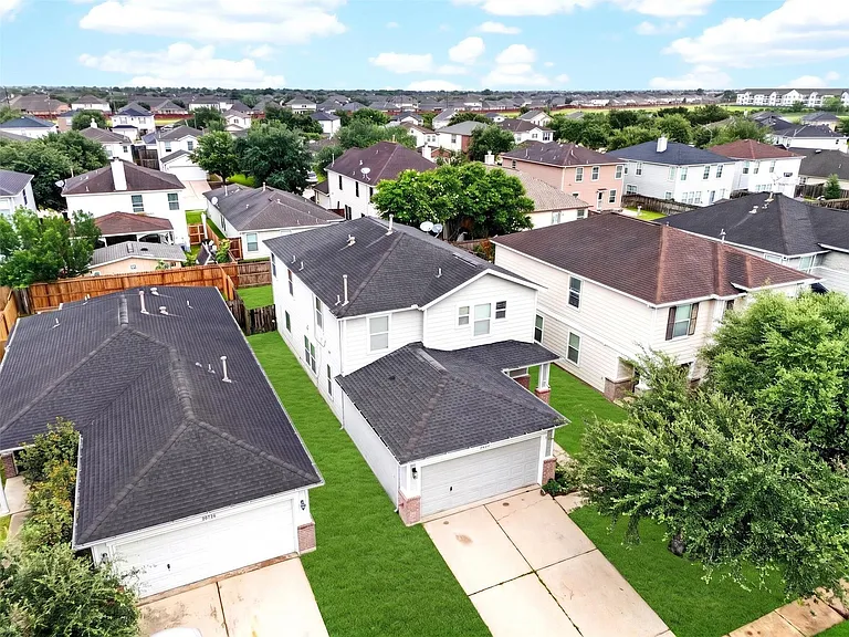 20722 Fair Castle Dr — Photo 35
