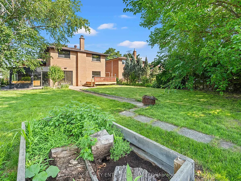 2348 Denise Rd #UPPER — Photo 41
