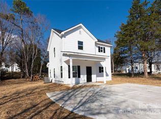 8705 Moody Rd, Charlotte, NC 28215