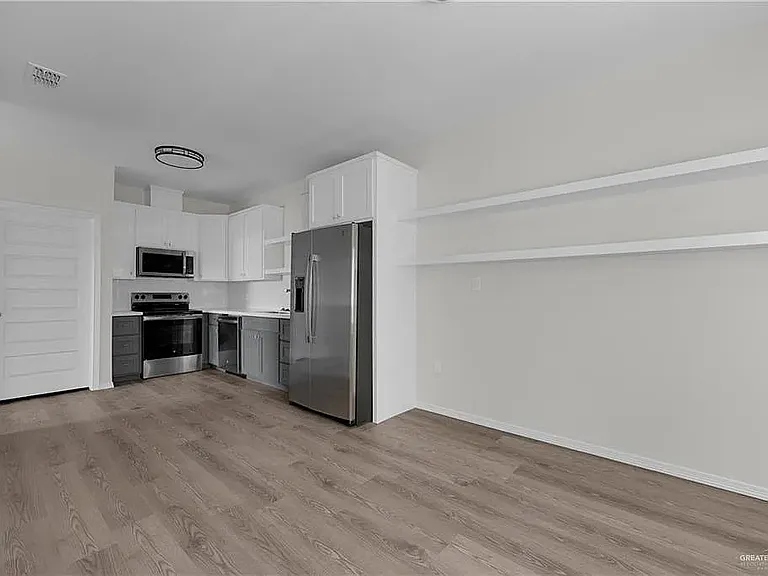 3421 S Kerala Ave #C — Photo 5