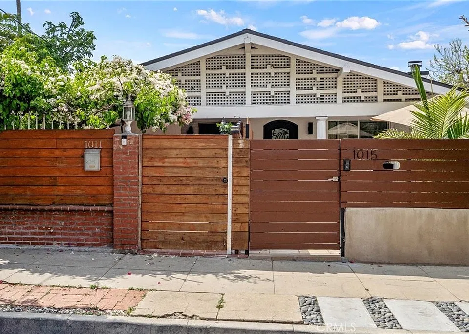1015 Coronado Ter