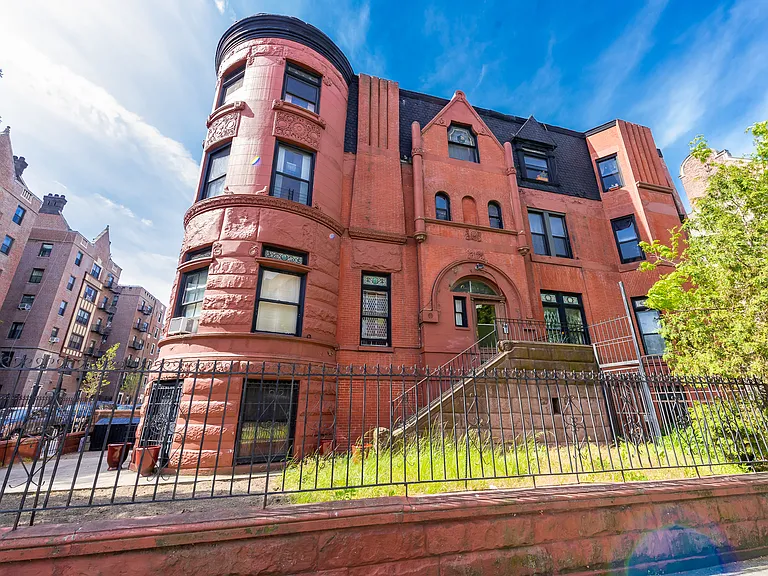 124 New York Ave #9 — Photo 9