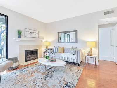 37248 Meadowbrook Cmn APT 204, Fremont, CA, 94536