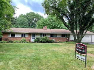 4535 Pickering Rd, Bloomfield Hills, MI 48301
