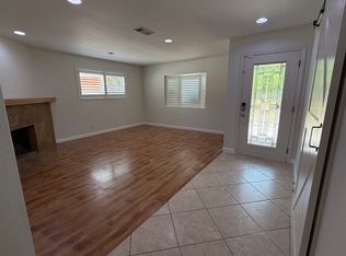 6449 Sheltondale Ave, West Hills, CA 91307