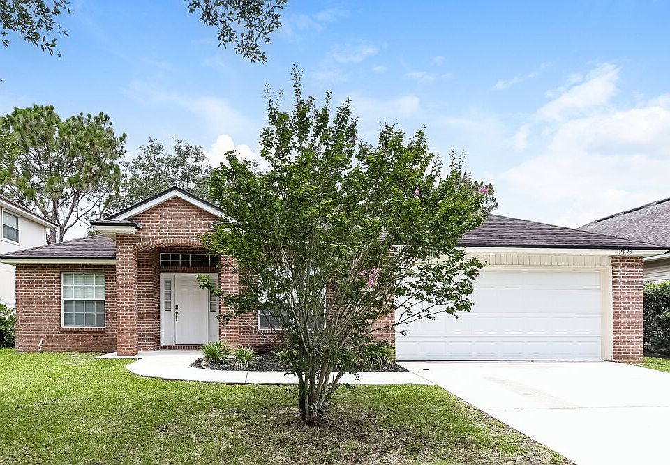 1st image of 2995 Thorncrest Dr