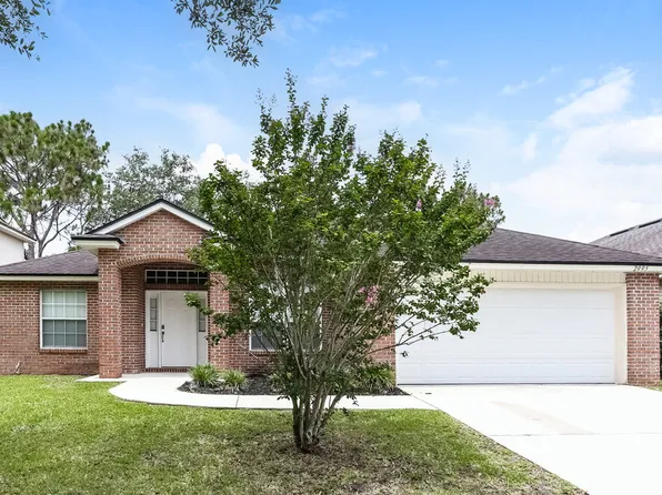 2995 Thorncrest Dr, Orange Park, FL 32065