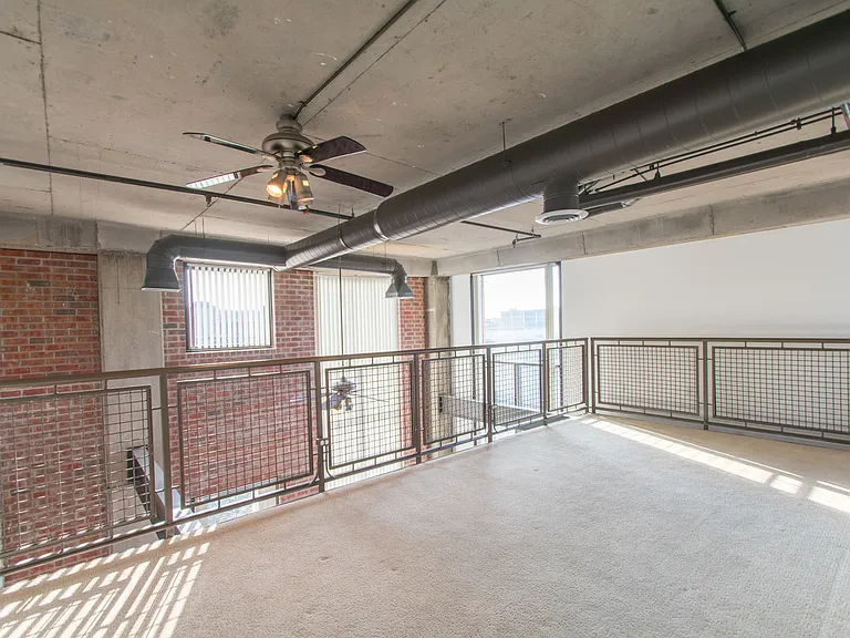 3110 Thomas Ave #502 — Photo 14