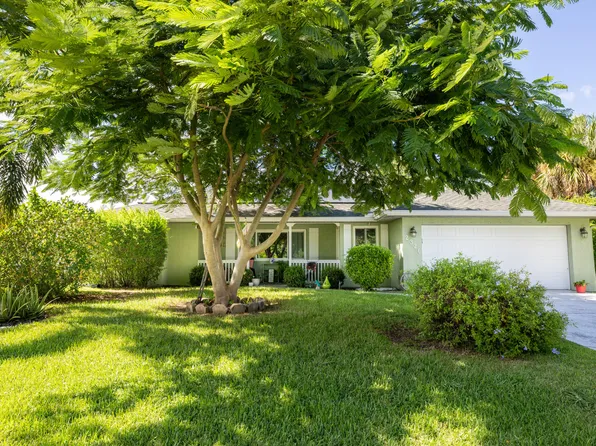 2326 SW Abalon Circle, Port St Lucie, FL 34953