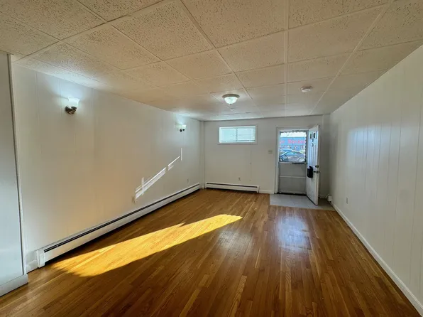 405 Somerville Ave, Somerville, MA