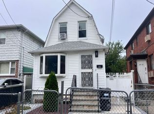 206-11 46th Ave FLOOR 2, Bayside, NY 11361