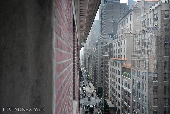 Rented by Living New York | media 44