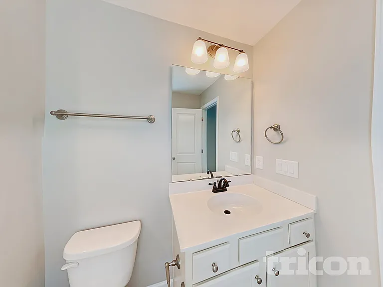 111 Cottage Ct — Photo 11