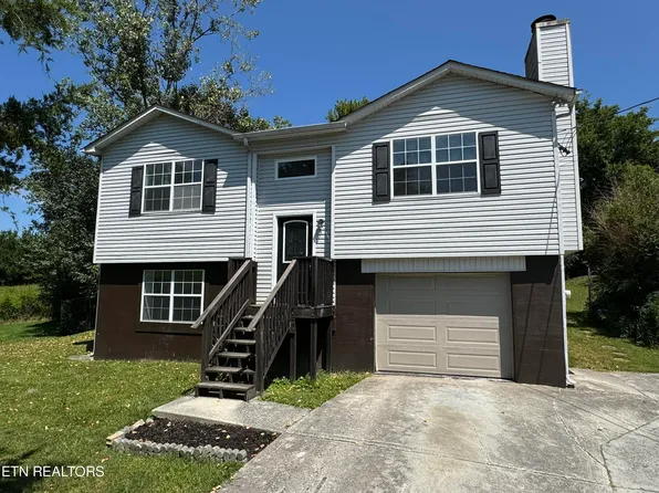 7306 Oak Chase Rd, Knoxville, TN 37918