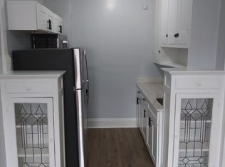 1670 Lauderdale Ave #2B-1BA, Lakewood, OH