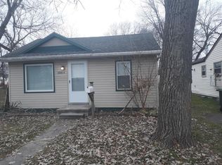 20924 Pine St, Taylor, MI