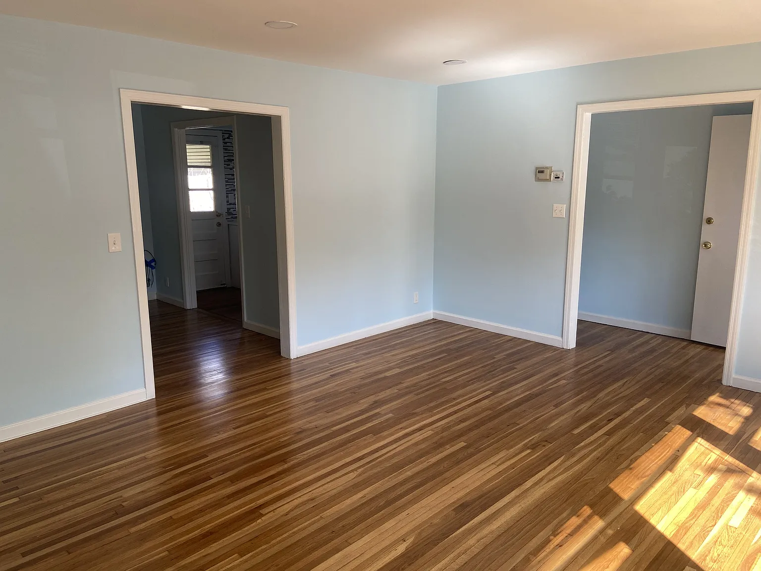 2 bed, 1.5 bath, 1066 sqft, $3,600 — Photo 4
