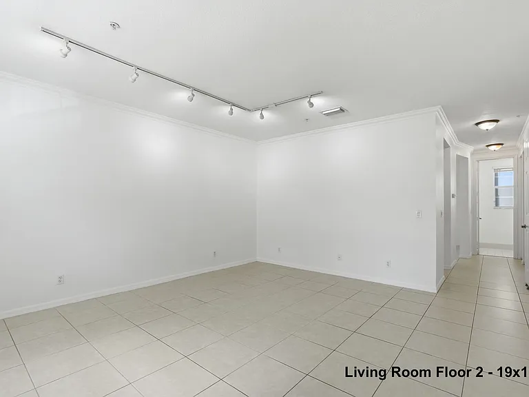 4229 E Main St — Photo 5