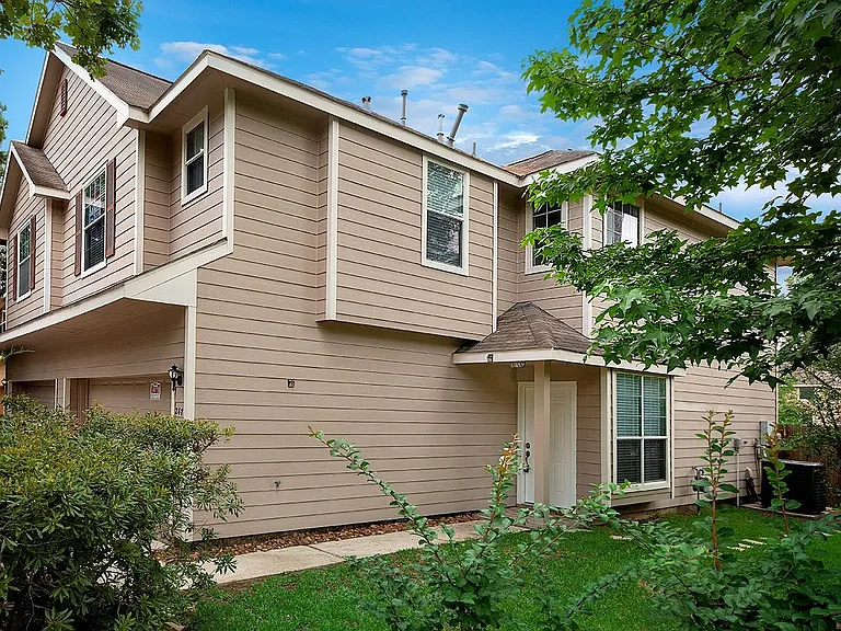247 W Stedhill Loop — Photo 2