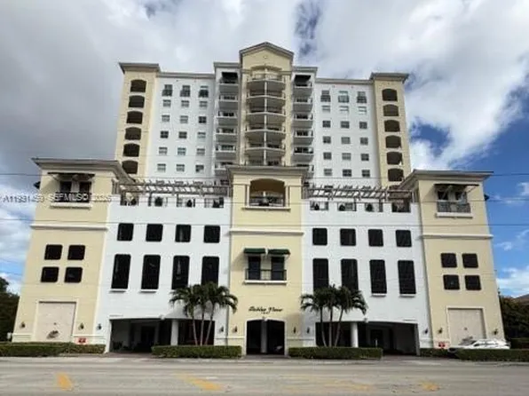 1627 SW 37th Ave APT 406, Miami, FL 33145